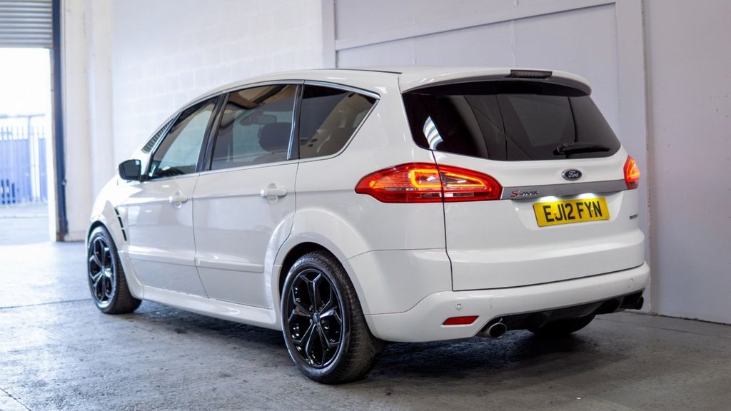 Used Ford S-Max 2012 for sale - 76711428: Photo 2