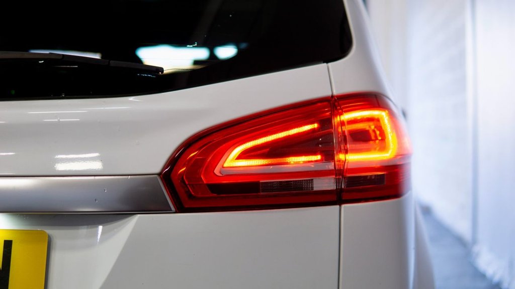 Used Ford S-Max 2012 for sale - 76711428: Photo 25