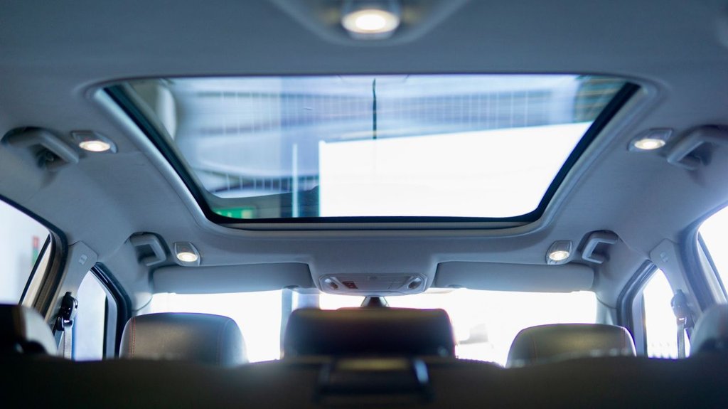 Used Ford S-Max 2012 for sale - 76711428: Photo 4