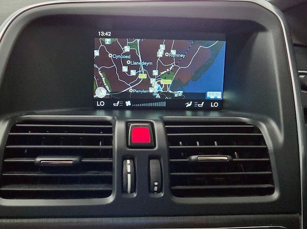 Used Volvo XC60 2015 for sale - 76248550: Photo 22