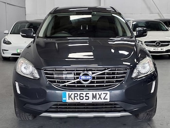 Used Volvo XC60 2015 for sale - 76248550: Photo 2