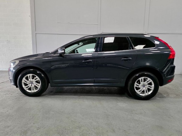 Used Volvo XC60 2015 for sale - 76248550: Photo 3