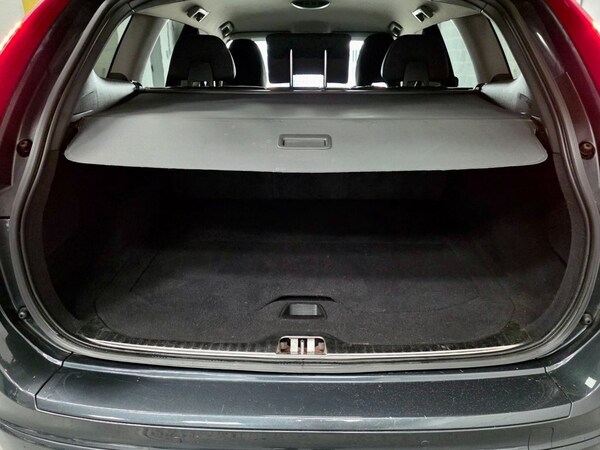 Used Volvo XC60 2015 for sale - 76248550: Photo 43