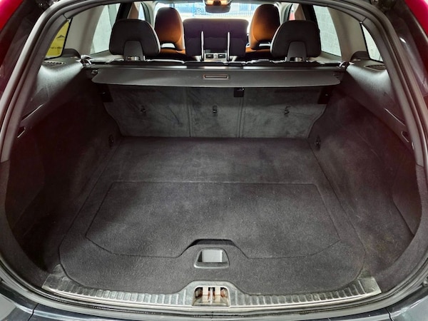 Used Volvo XC60 2015 for sale - 76248550: Photo 44