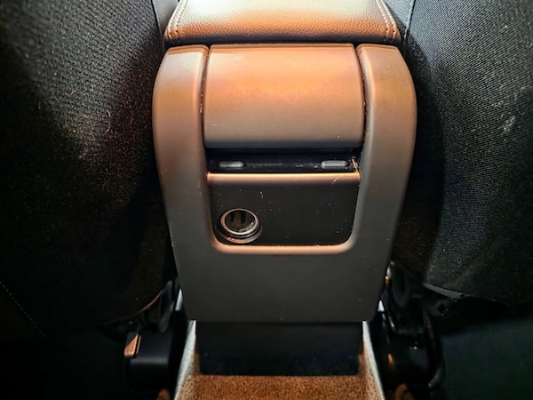 Used Volvo XC60 2015 for sale - 76248550: Photo 47