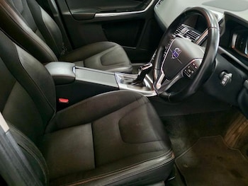 Used Volvo XC60 2015 for sale - 76248550: Photo 4
