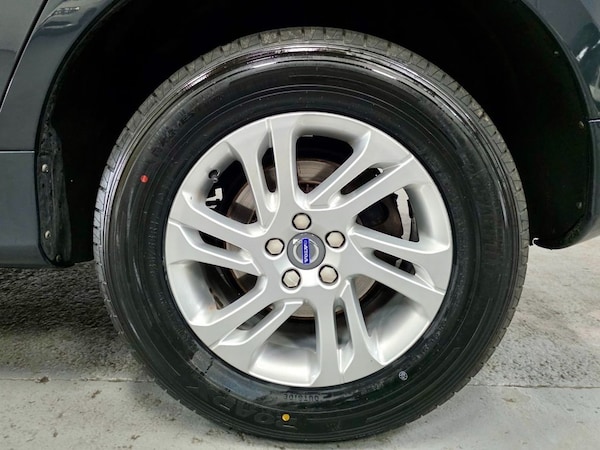 Used Volvo XC60 2015 for sale - 76248550: Photo 8