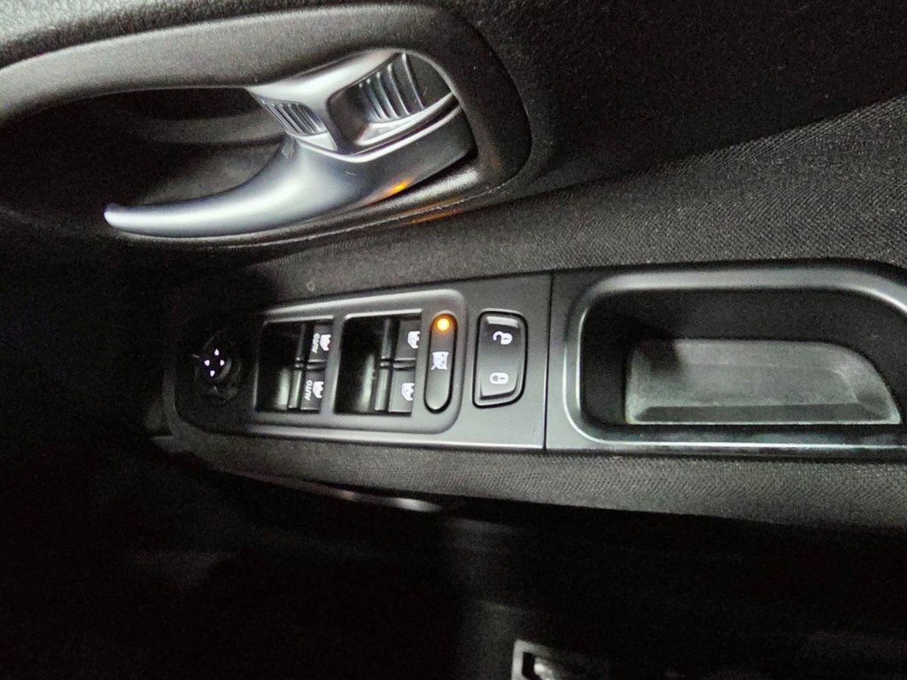 Used Jeep Renegade 2017 for sale - 76323319: Photo 29