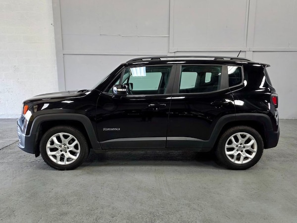 Used Jeep Renegade 2017 for sale - 76323319: Photo 3