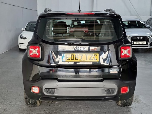 Used Jeep Renegade 2017 for sale - 76323319: Photo 8