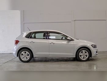 Used Volkswagen Polo 2018 for sale - 76500953: Photo