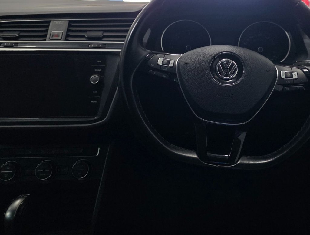 Used Volkswagen Tiguan 2018 for sale - 76333654: Photo 17