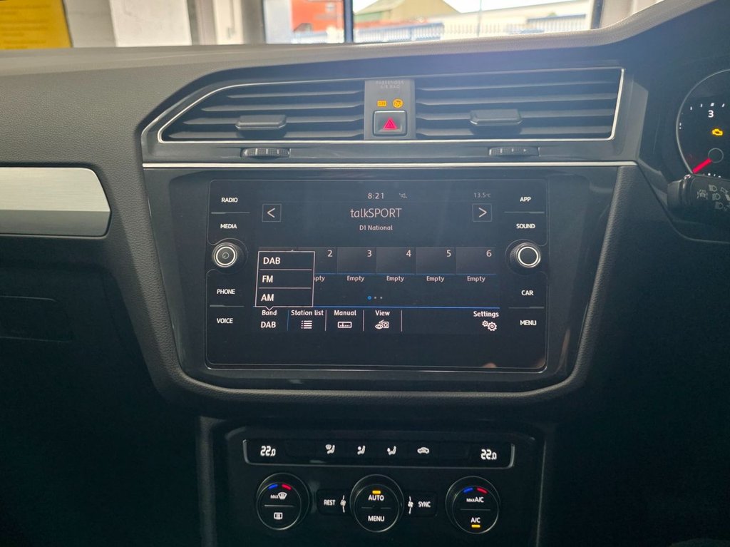 Used Volkswagen Tiguan 2018 for sale - 76333654: Photo 28