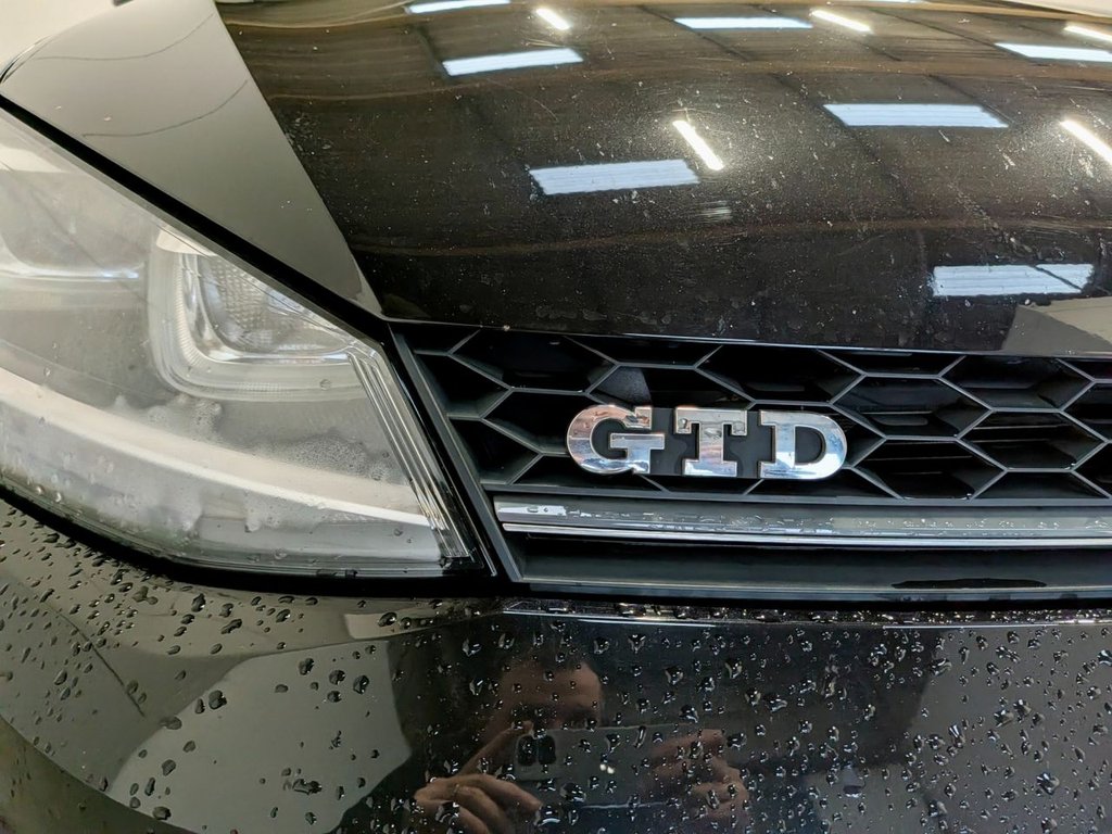 Used Volkswagen Golf 2017 for sale - 77636793: Photo 17