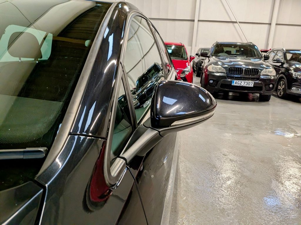 Used Volkswagen Golf 2017 for sale - 77636793: Photo 21