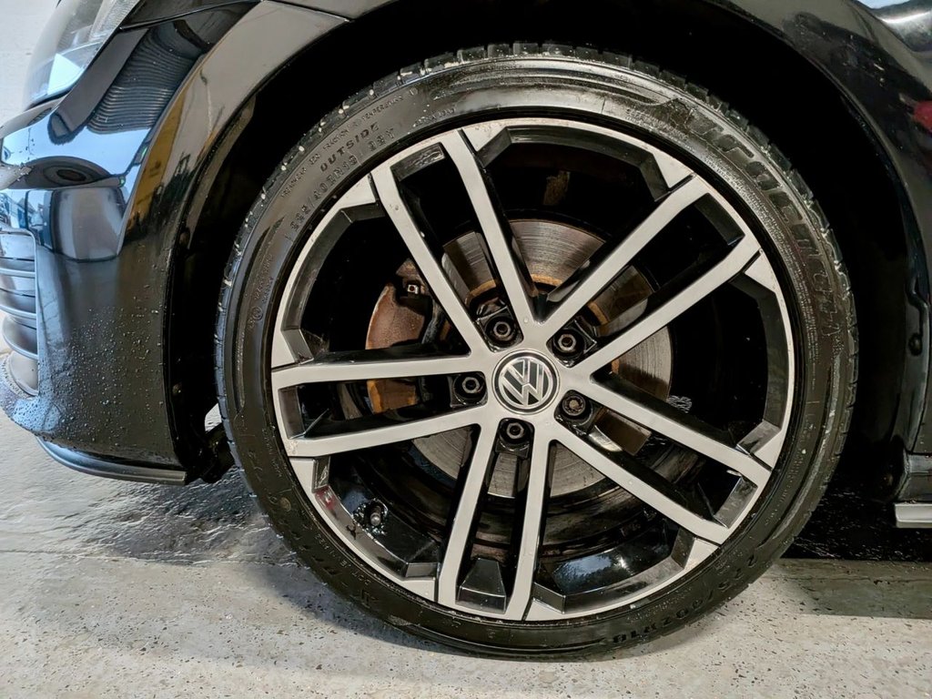 Used Volkswagen Golf 2017 for sale - 77636793: Photo 23