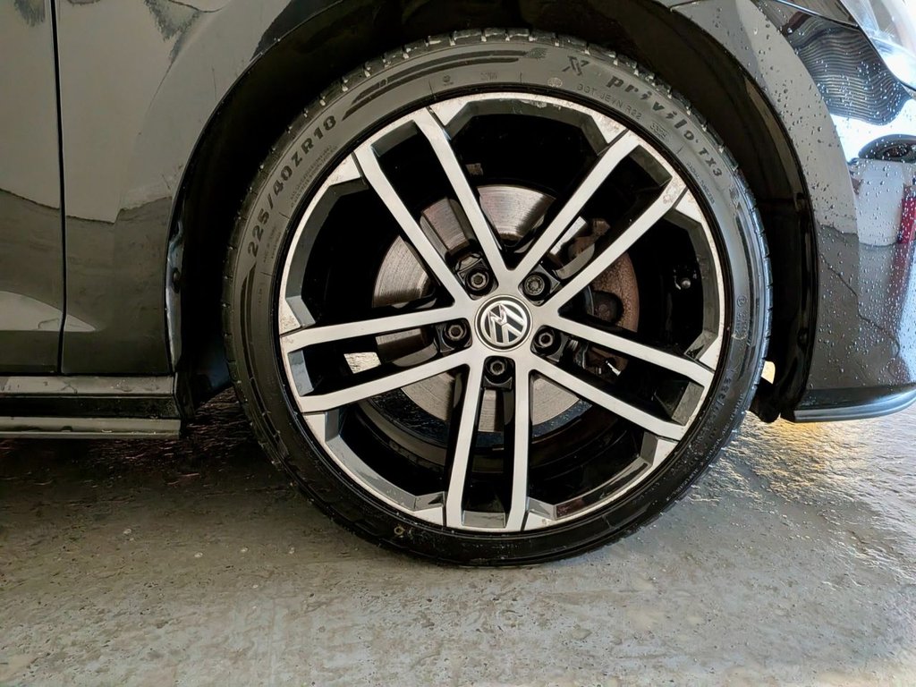 Used Volkswagen Golf 2017 for sale - 77636793: Photo 24