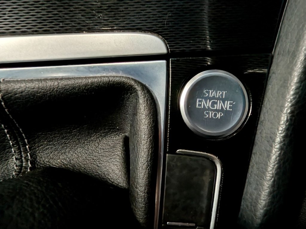 Used Volkswagen Golf 2017 for sale - 77636793: Photo 43