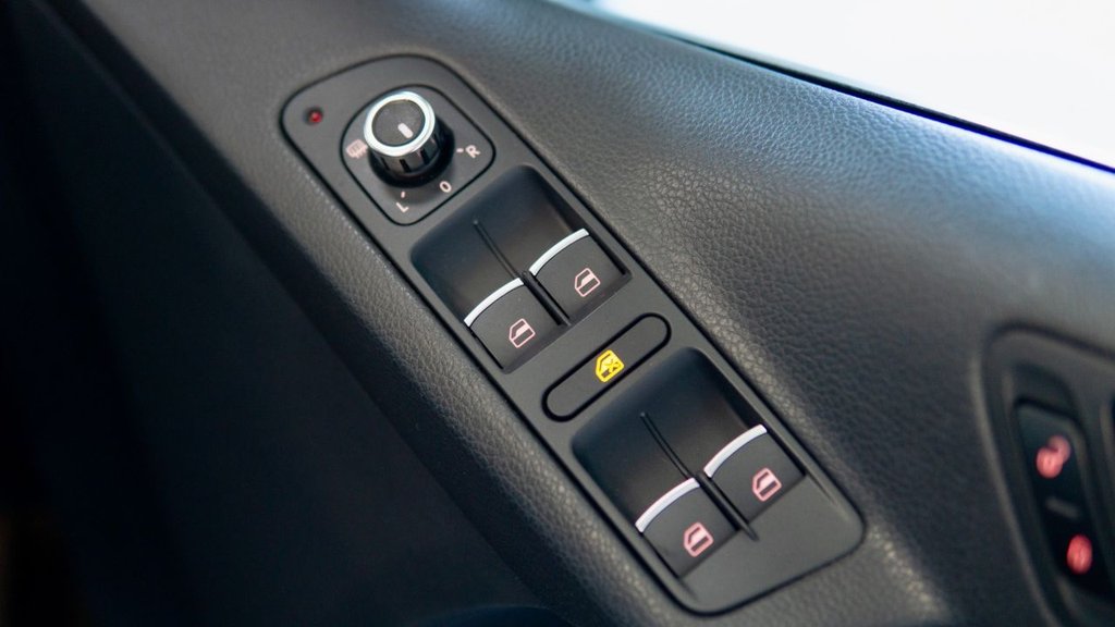 Used Volkswagen Tiguan 2012 for sale - 77096727: Photo 36