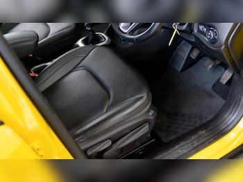 Used Jeep Renegade 2015 for sale - 78637886: Photo