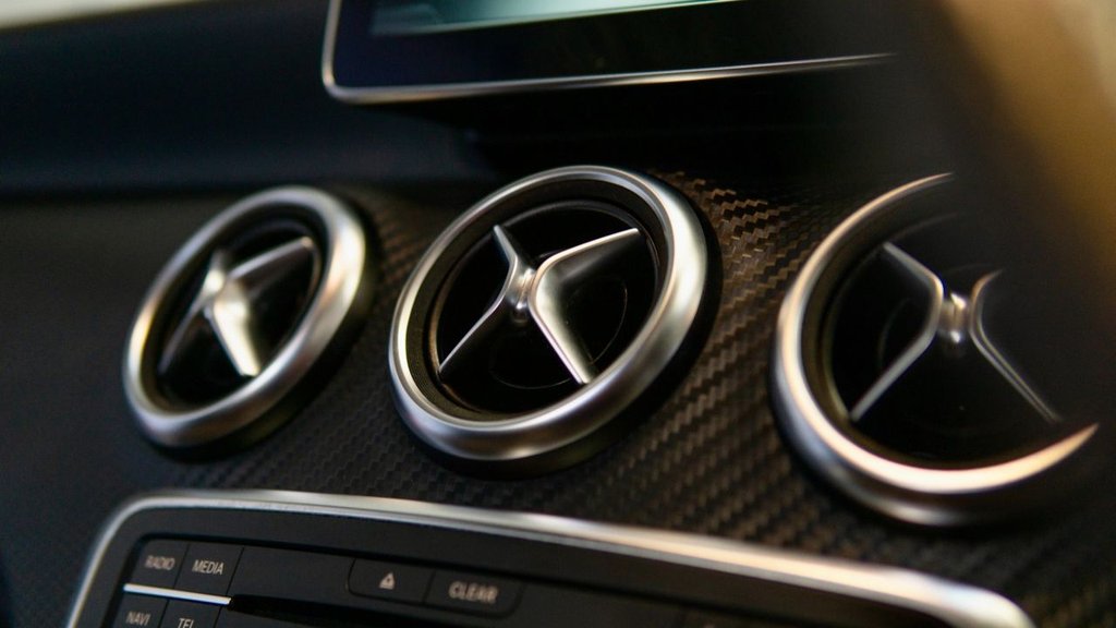 Used Mercedes-Benz A-Class 2015 for sale - 76927527: Photo 39