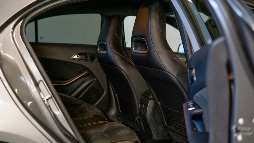 Used Mercedes-Benz A-Class 2015 for sale - 76927527: Photo 5