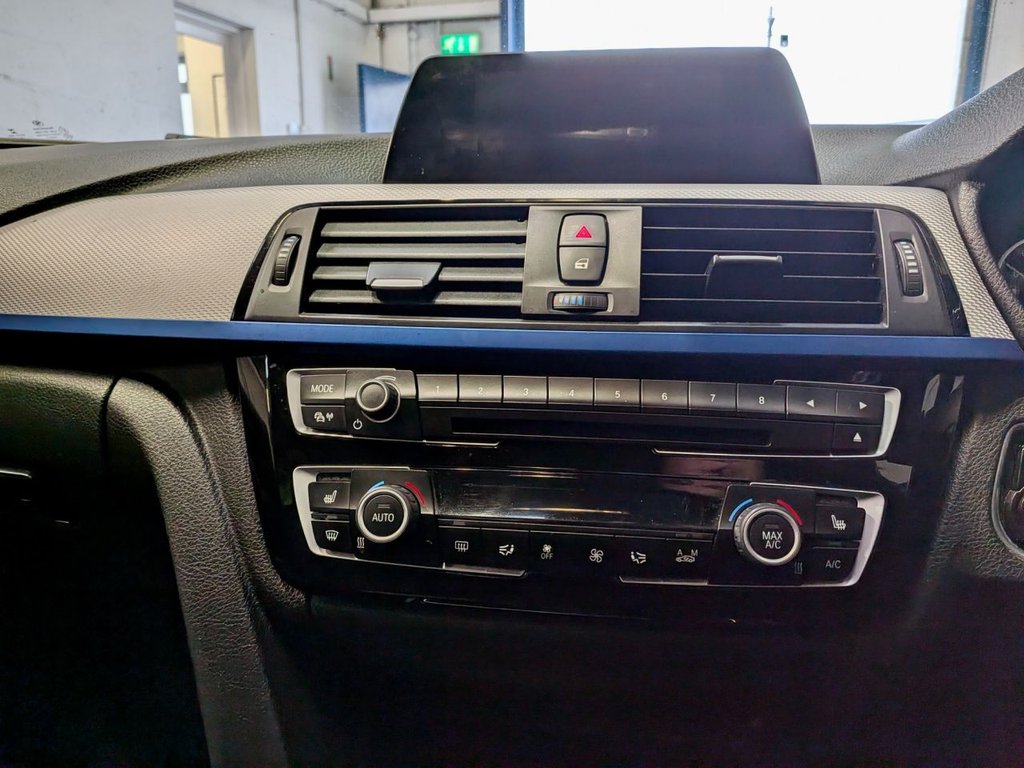 Used BMW 3 Series 2017 for sale - 76962726: Photo 22