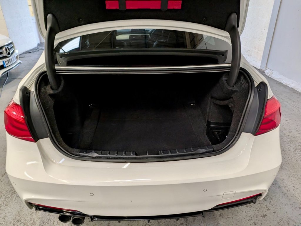 Used BMW 3 Series 2017 for sale - 76962726: Photo 35