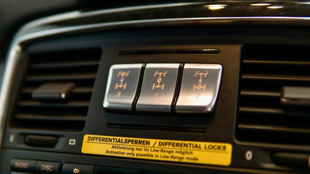 Used Mercedes-Benz G Class 2014 for sale - 77967069: Photo 41