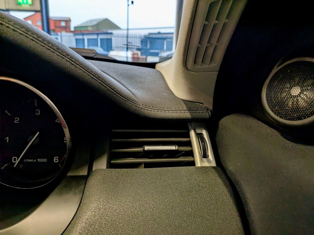 Used Land Rover Range Rover Evoque 2015 for sale - 77269128: Photo 22