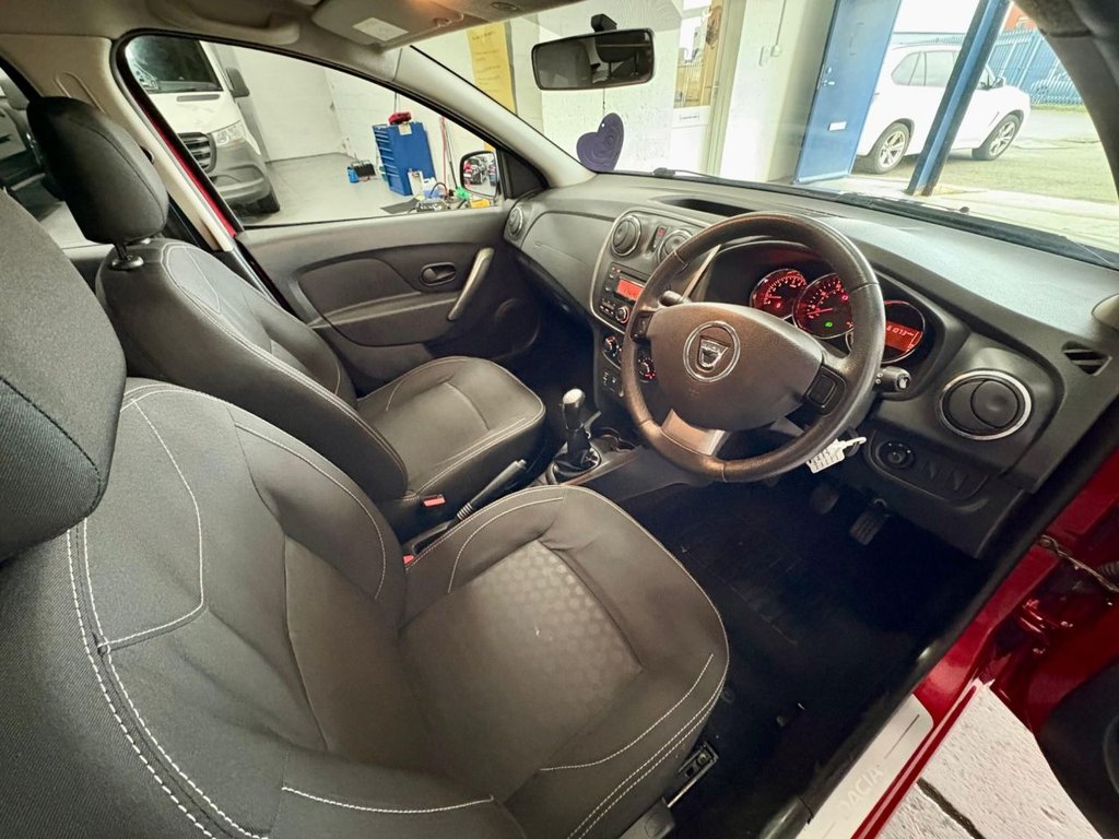 Used Dacia Sandero 2013 for sale - 77583624: Photo 2