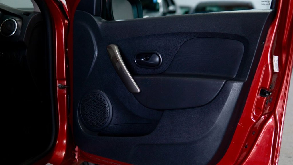 Used Dacia Sandero 2013 for sale - 77583624: Photo 36