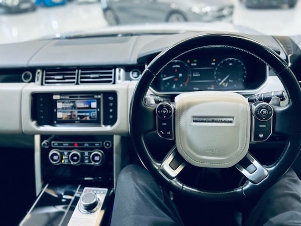 Used Land Rover Range Rover 2015 for sale - 76297223: Photo 17