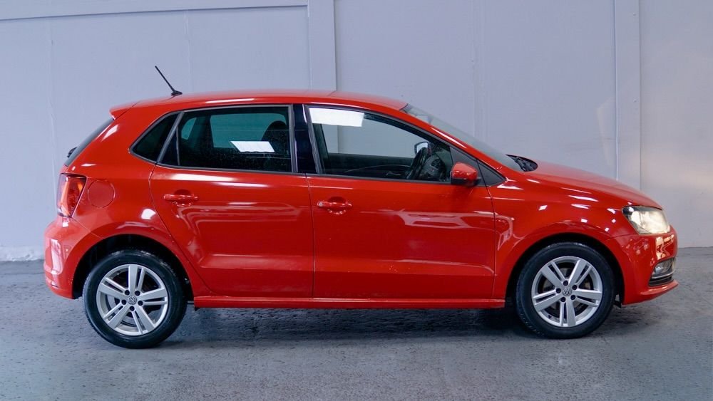 Used Volkswagen Polo 2016 for sale - 76439053: Photo 2