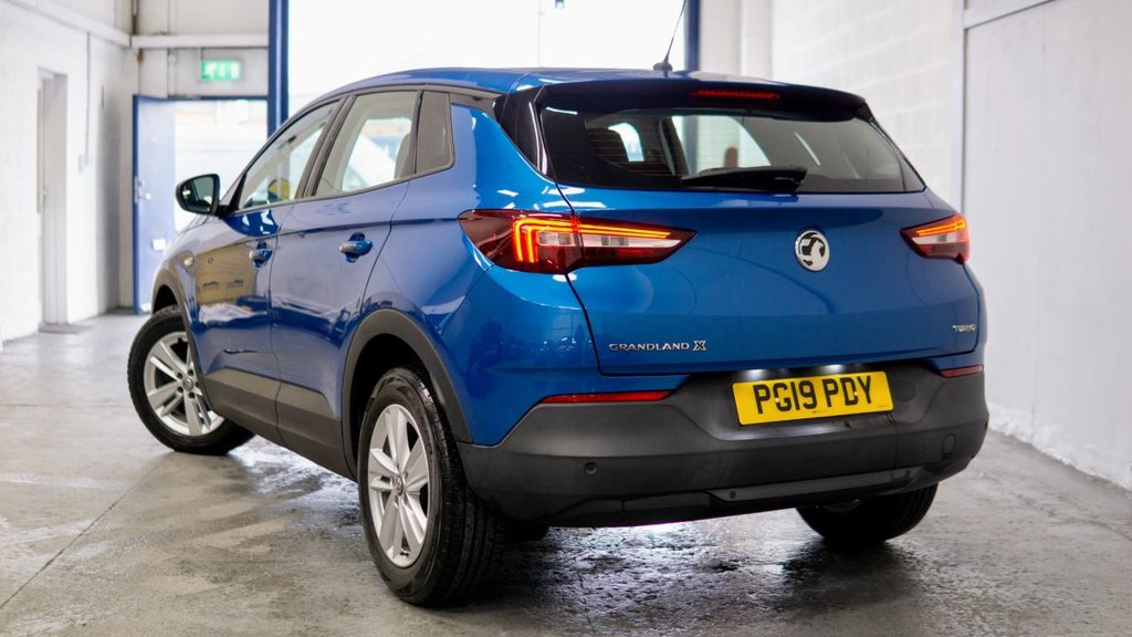 Used Vauxhall Grandland X 2019 for sale - 77621475: Photo 2