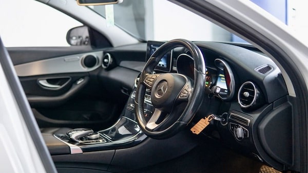 Used Mercedes-Benz C Class 2015 for sale - 75565100: Photo 15