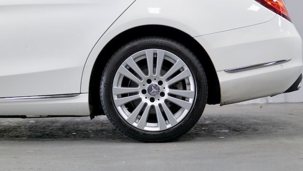 Used Mercedes-Benz C Class 2015 for sale - 75565100: Photo 8