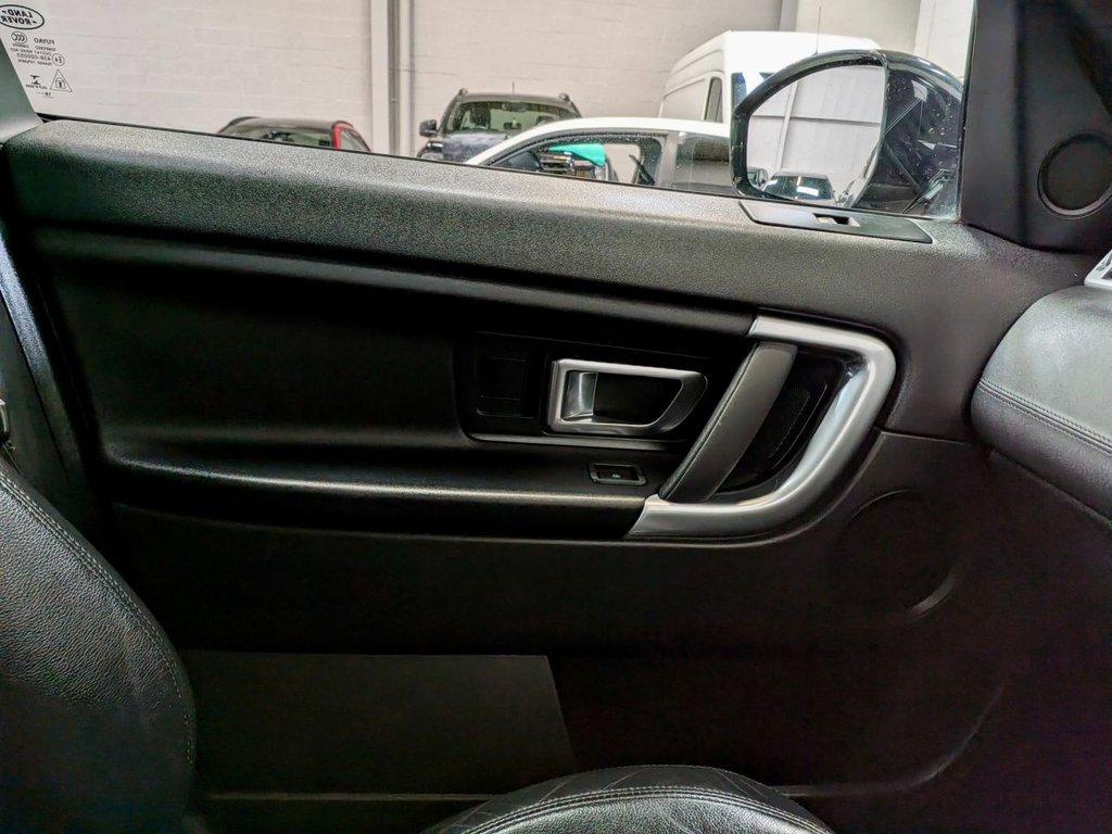 Used Land Rover Discovery Sport 2016 for sale - 77520791: Photo 30