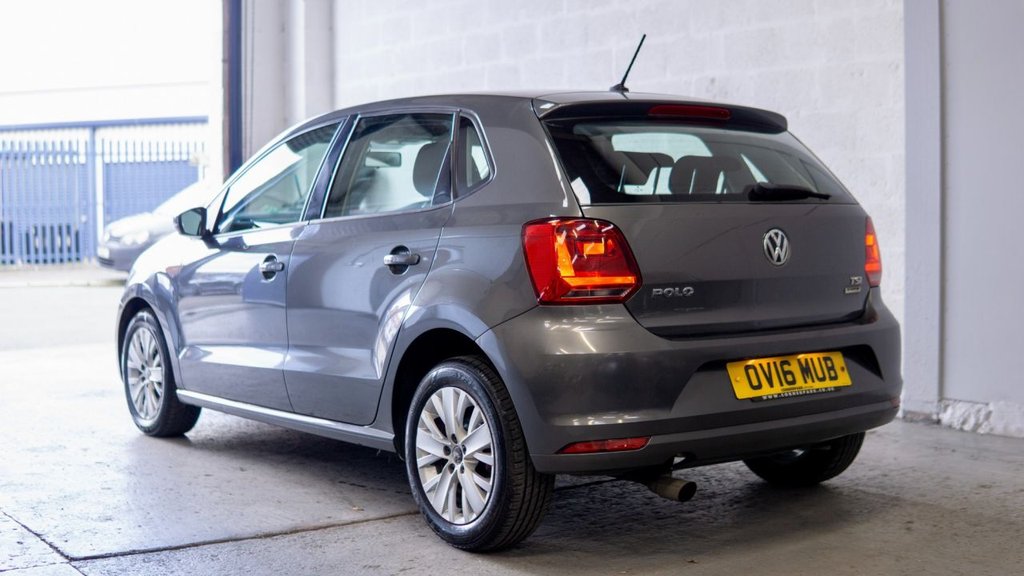 Used Volkswagen Polo 2016 for sale - 78215787: Photo 2