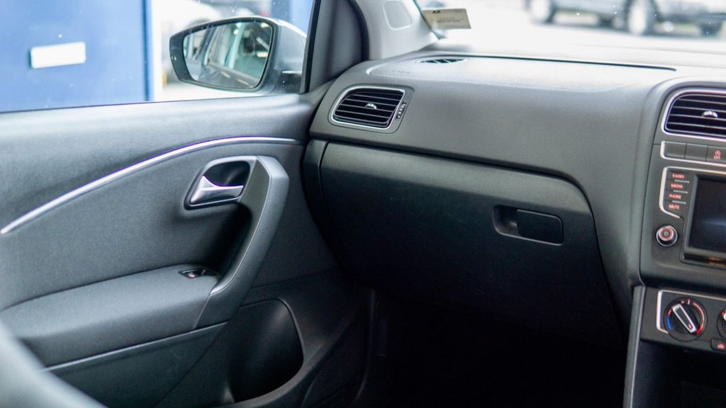 Used Volkswagen Polo 2016 for sale - 78215787: Photo 49