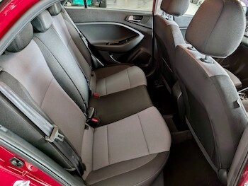 Used Hyundai i20 2017 for sale - 77693090: Photo