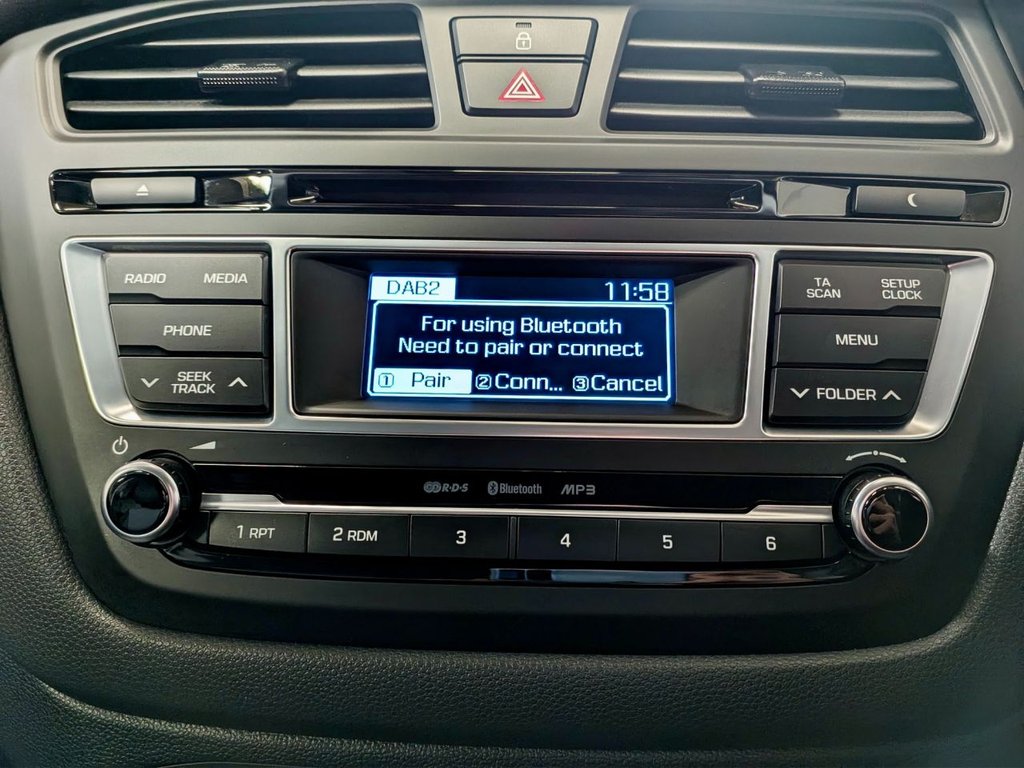 Used Hyundai i20 2017 for sale - 77693090: Photo 7