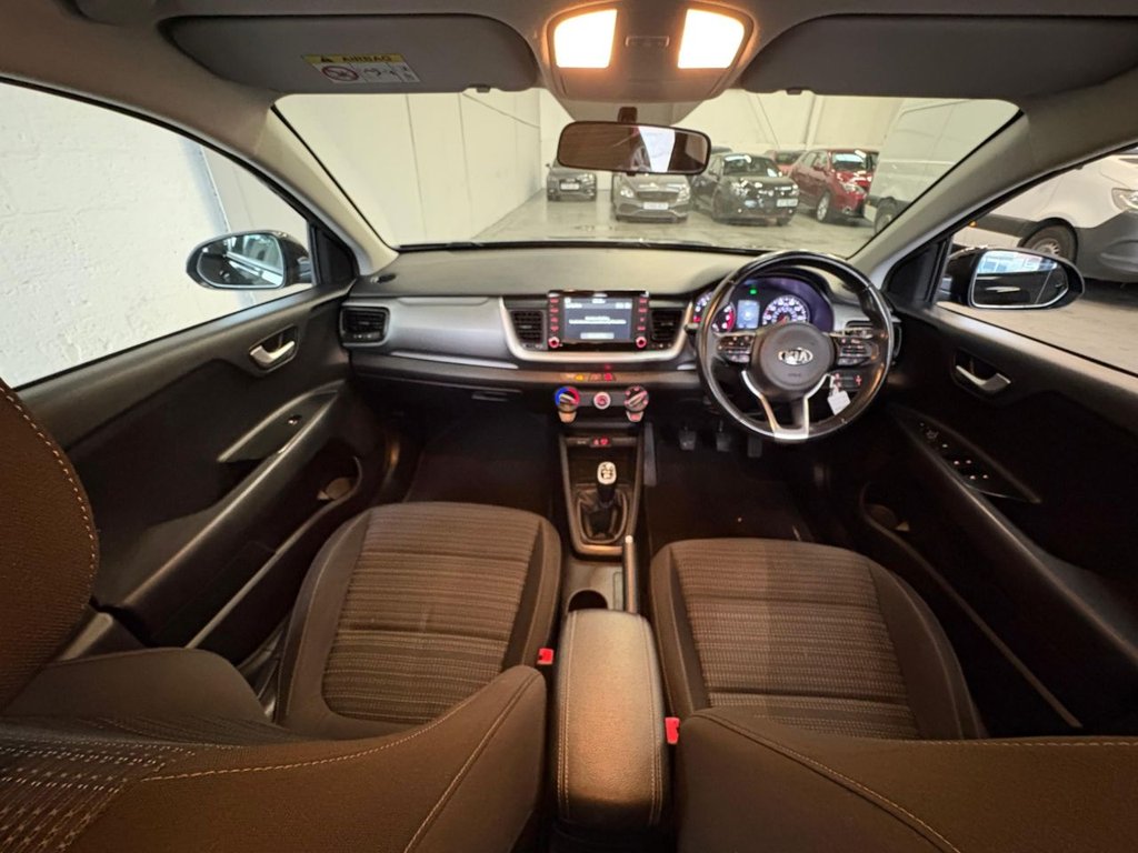 Used Kia Stonic 2018 for sale - 77463609: Photo 15