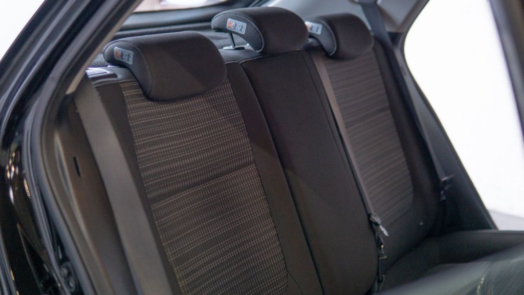 Used Kia Stonic 2018 for sale - 77463609: Photo 23