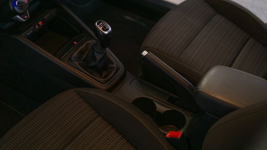 Used Kia Stonic 2018 for sale - 77463609: Photo 27