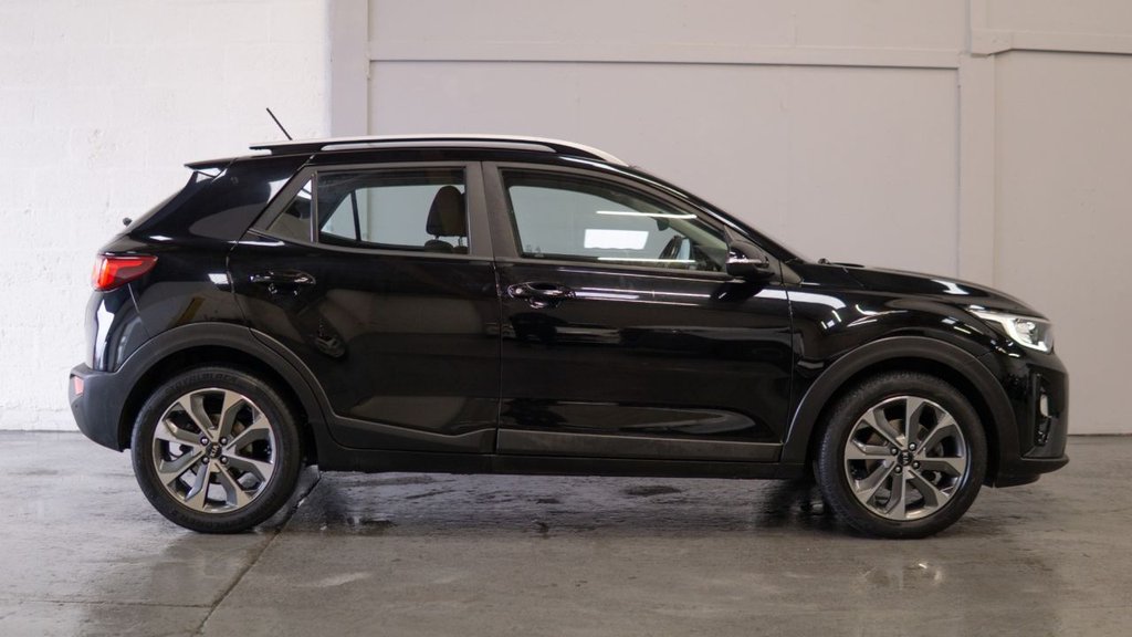 Used Kia Stonic 2018 for sale - 77463609: Photo 4