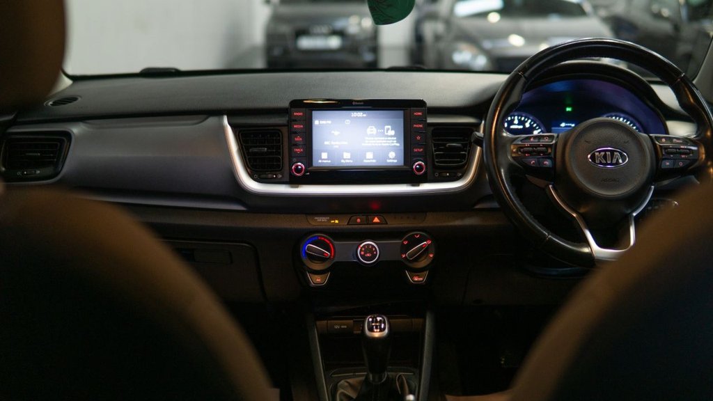 Used Kia Stonic 2018 for sale - 77463609: Photo 40