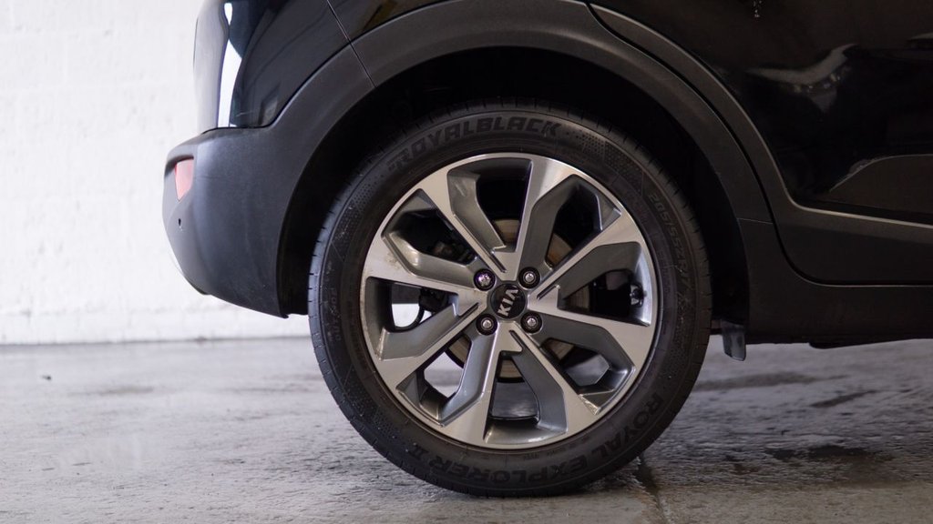 Used Kia Stonic 2018 for sale - 77463609: Photo 5