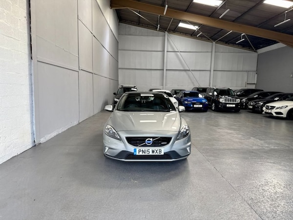 Used Volvo V40 2015 for sale - 75503115: Photo 36
