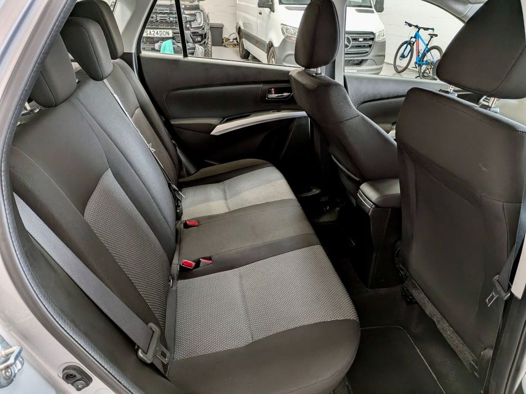 Used Suzuki SX4 S-Cross 2014 for sale - 77785914: Photo 4